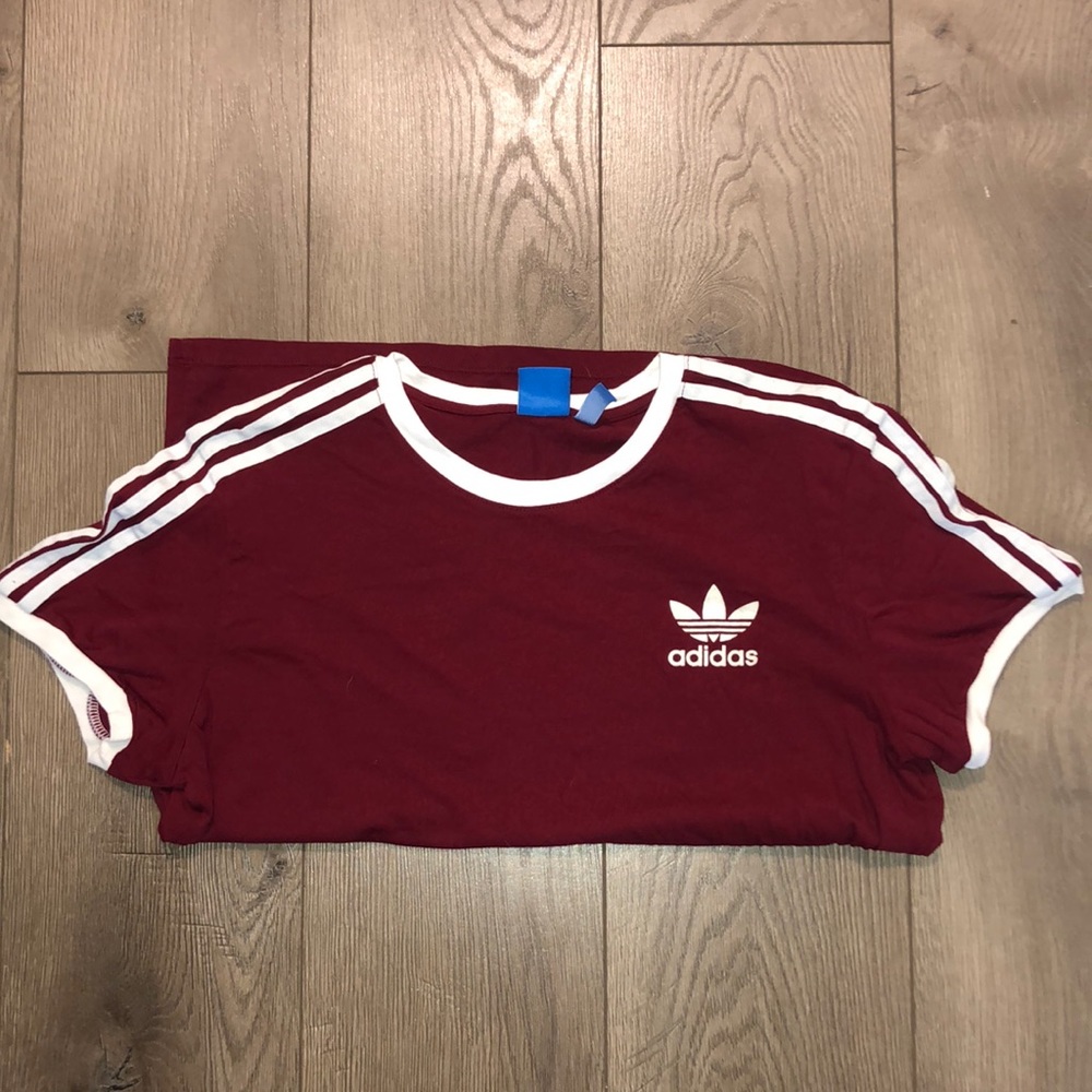 Sports tee